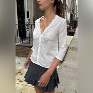 Brandy Melville Carrie Top